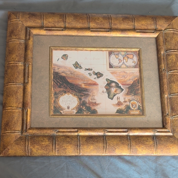 Other - Antique-Style Framed Hawaiian Island Map Wall Art - Gold Brown